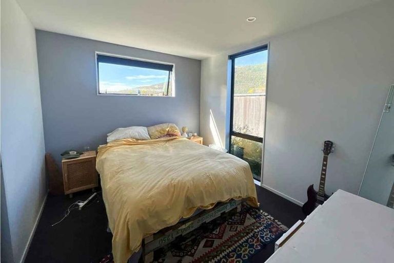 Photo of property in 6 Glen Dene Crescent, Wanaka, 9305