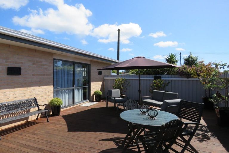 Photo of property in 33 Queen Street, Westport, 7825