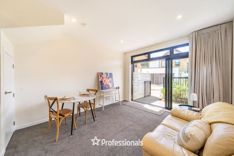 Photo of property in 1 Glen Evans Crescent, Fairfield, Lower Hutt, 5011