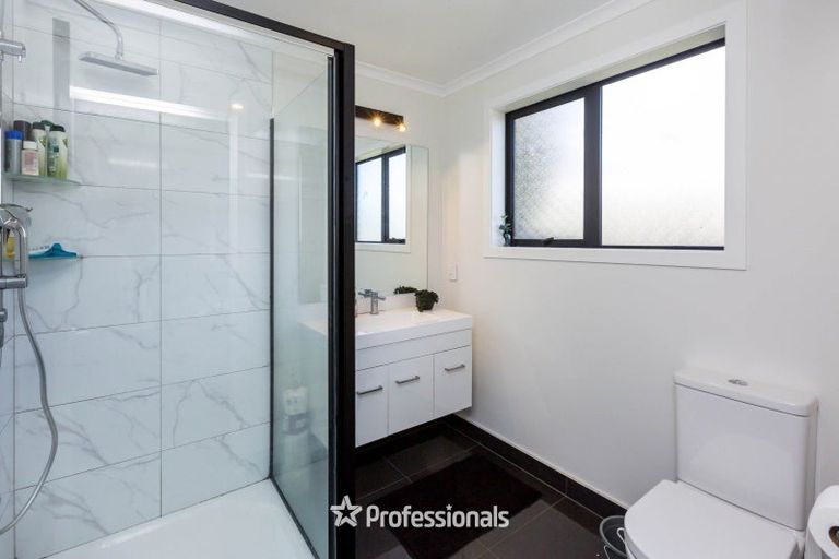 Photo of property in 33 Cynisca Crescent, Wallaceville, Upper Hutt, 5018
