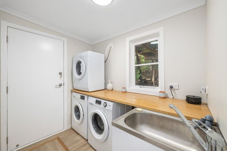 Photo of property in 12 Arthur Crescent, Waikawa, Picton, 7220