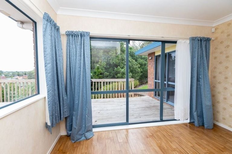 Photo of property in 27 Church Road, Pukete, Hamilton, 3200