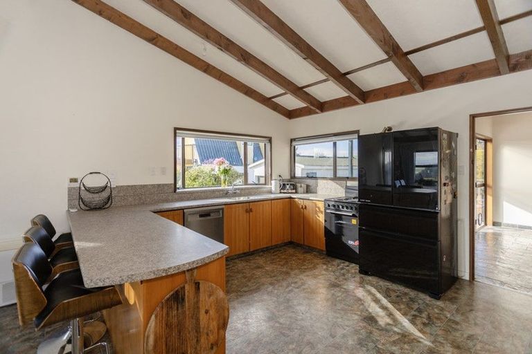 Photo of property in 19 Burnett Street, Kakanui, Oamaru, 9495