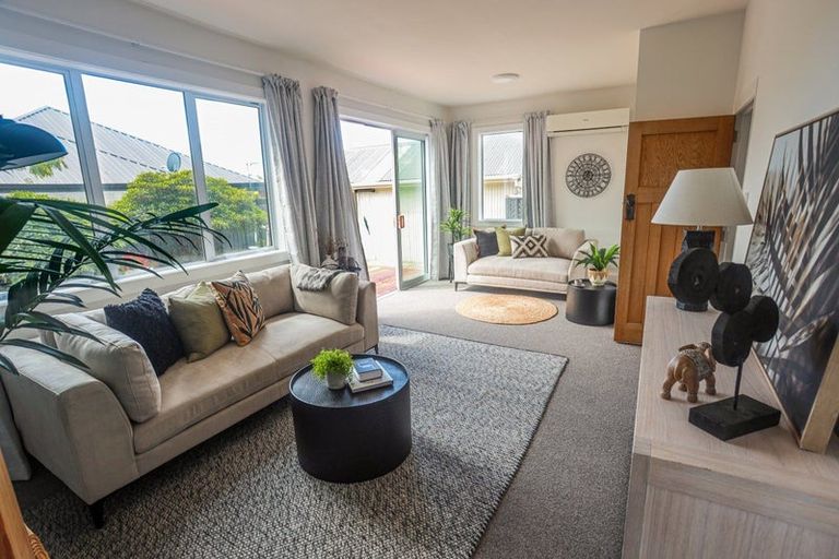 Photo of property in 14 Saint Martins Road, Saint Martins, Christchurch, 8022