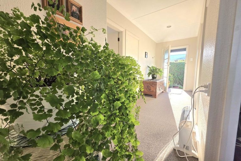 Photo of property in 8 Kelvin Street, South Hill, Oamaru, 9400
