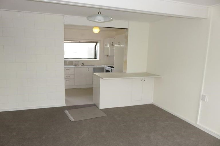 Photo of property in 21/4u Dr Taylor Terrace, Johnsonville, Wellington, 6037
