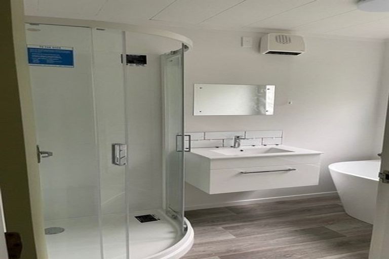 Photo of property in 6a Makatote Grove, Churton Park, Wellington, 6037