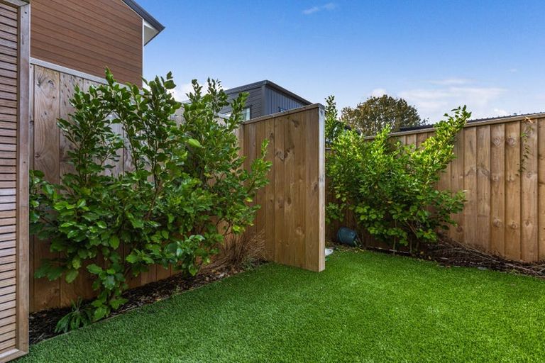 Photo of property in 5/41 Kervil Avenue, Te Atatu Peninsula, Auckland, 0610