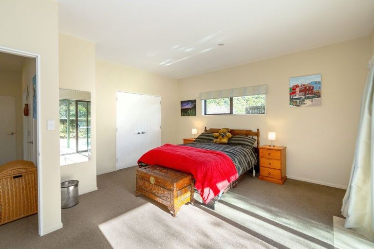 Photo of property in 328 Fabians Road, Morison Bush, Greytown, 5794