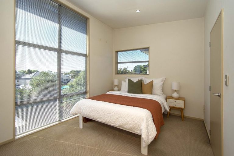 Photo of property in 10/54 Champion Street, Edgeware, Christchurch, 8013