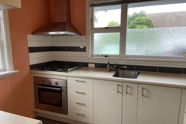 Photo of property in 1/11 Puriri Street, Riccarton, Christchurch, 8041