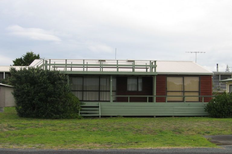 Photo of property in 4 The Southern Isle, Omaha, 0986