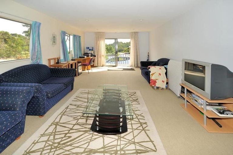 Photo of property in 17e Balmain Road, Birkenhead, Auckland, 0626