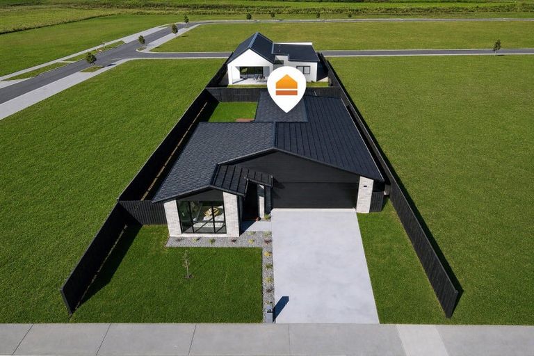 Photo of property in 18 Tiroake Street, Ruakura, Hamilton, 3214