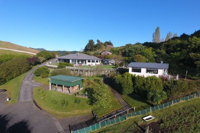 Photo of property in 29 Manuka Drive, Whangamata, 3691