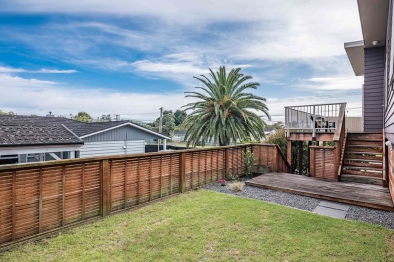 Photo of property in 52 Martin Road, Paraparaumu Beach, Paraparaumu, 5032