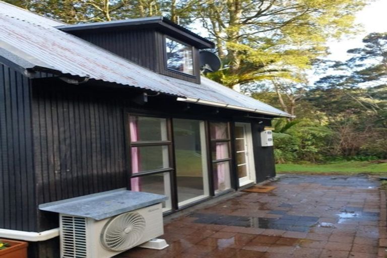 Photo of property in 57 Tainui Road, Titirangi, Auckland, 0604