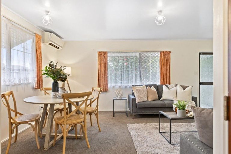 Photo of property in 1a Heath Street, St Andrews, Hamilton, 3200