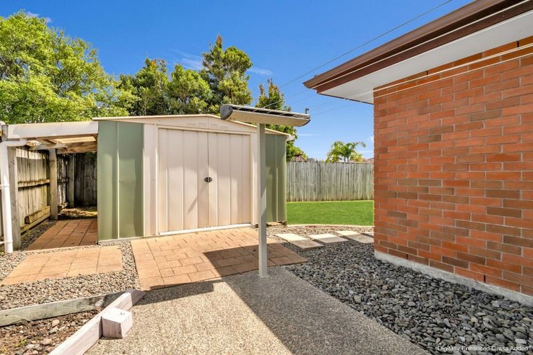 Photo of property in 21 Saltwood Street, Red Beach, 0932