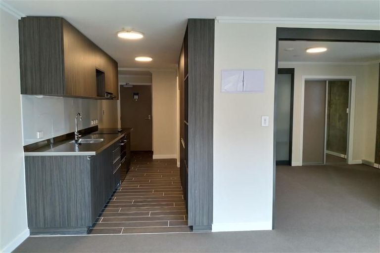 Photo of property in Frame Apartments, 402/111u Molesworth Street, Thorndon, Wellington, 6011