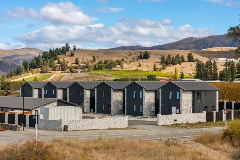 Photo of property in 43 Shortcut Road, Cromwell, 9310