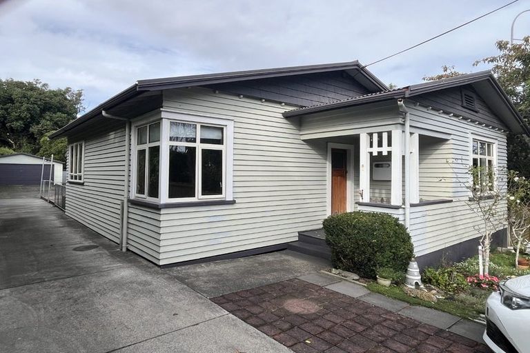Photo of property in 8b Ngaio Street, Strandon, New Plymouth, 4312