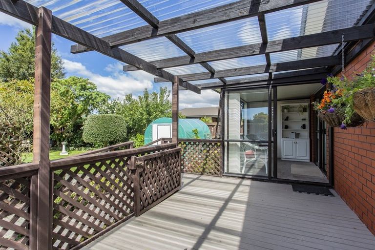 Photo of property in 10 Regent Avenue, Rangiora, 7400