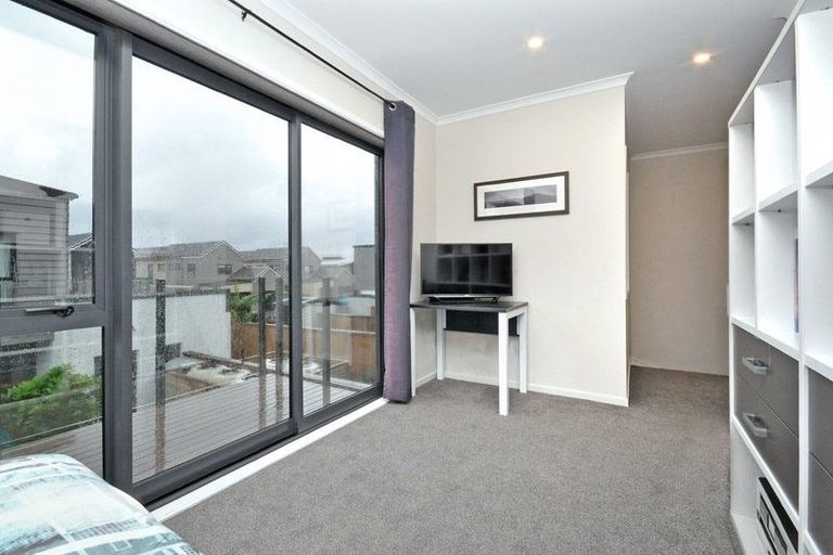 Photo of property in 168 Hobsonville Point Road, Hobsonville, Auckland, 0616