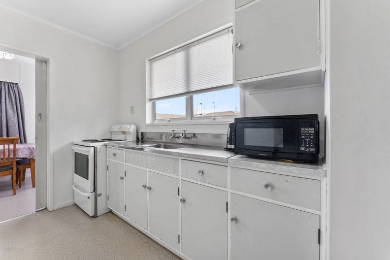 Photo of property in 35 Shelton Place, Feilding, 4702