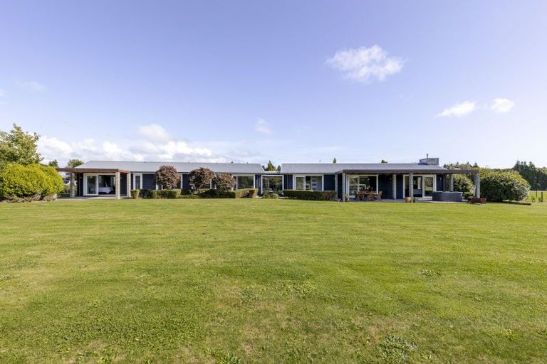Photo of property in 50a Richmond Road, Brixton, New Plymouth, 4373