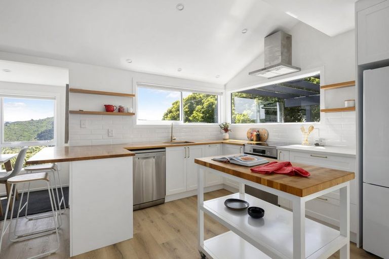 Photo of property in 179 Orangi Kaupapa Road, Northland, Wellington, 6012