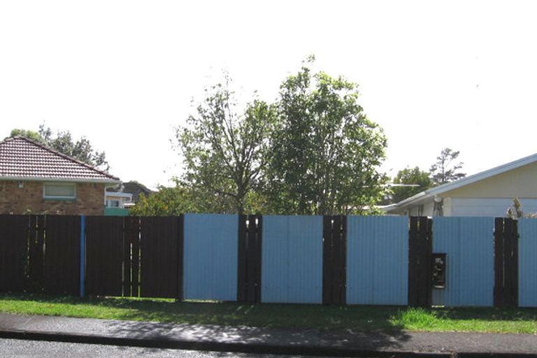 Photo of property in 25 Daytona Road, Henderson, Auckland, 0610