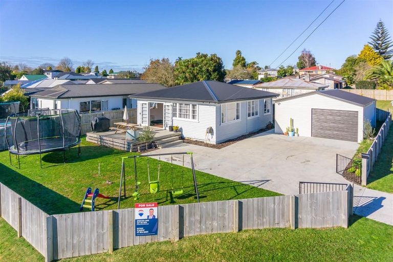 Photo of property in 17 Whitaker Street, Kihikihi, Te Awamutu, 3800
