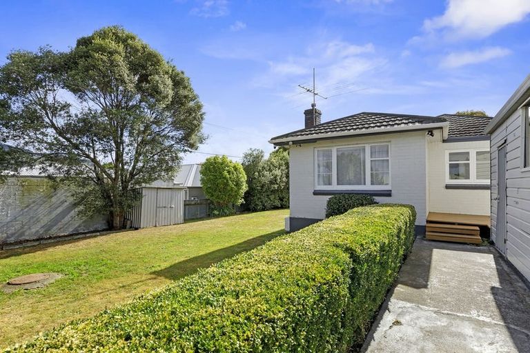Photo of property in 10 Merton Street, Trentham, Upper Hutt, 5018