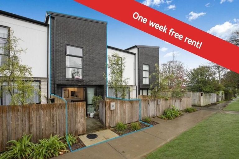 Photo of property in 123c Woodglen Road, Glen Eden, Auckland, 0602