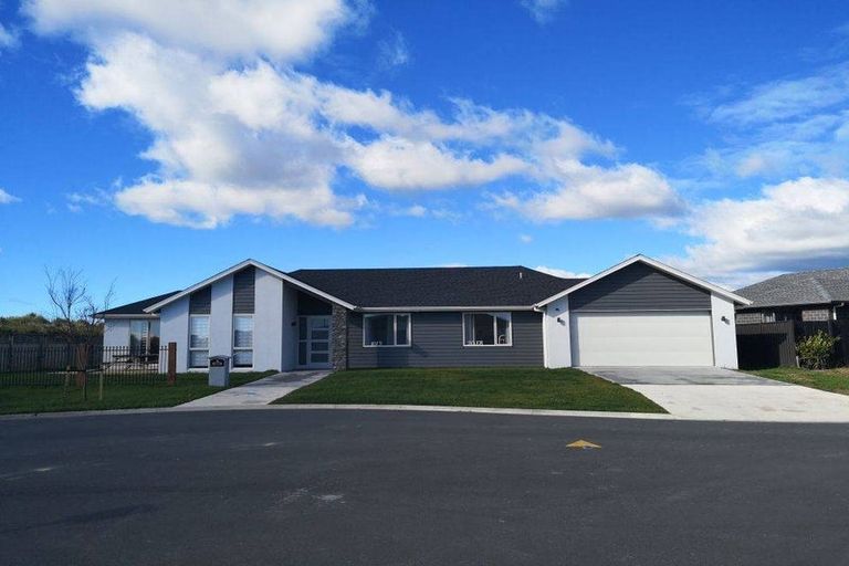 Photo of property in 4 Sujuan Close, Cambridge, 3434