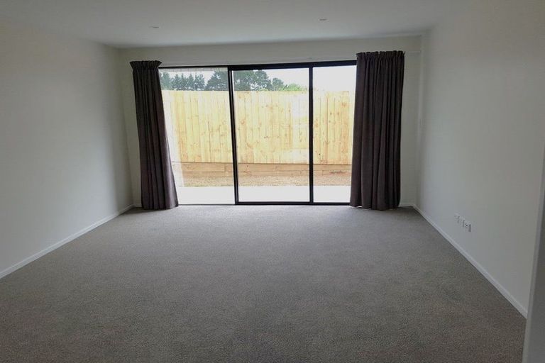 Photo of property in 84 Prado Drive, Pukekohe, 2120