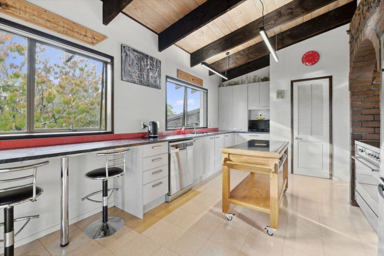 Photo of property in 132 Aeroview Drive, Beach Haven, Auckland, 0626