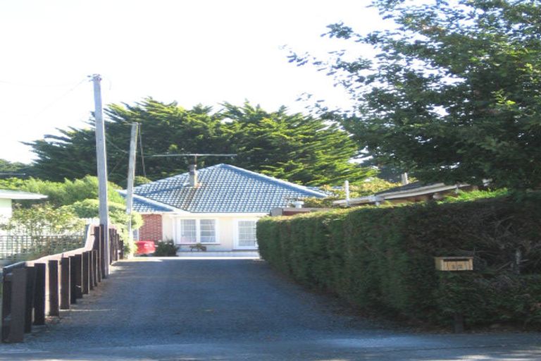 Photo of property in 12 Raukawa Grove, Trentham, Upper Hutt, 5018