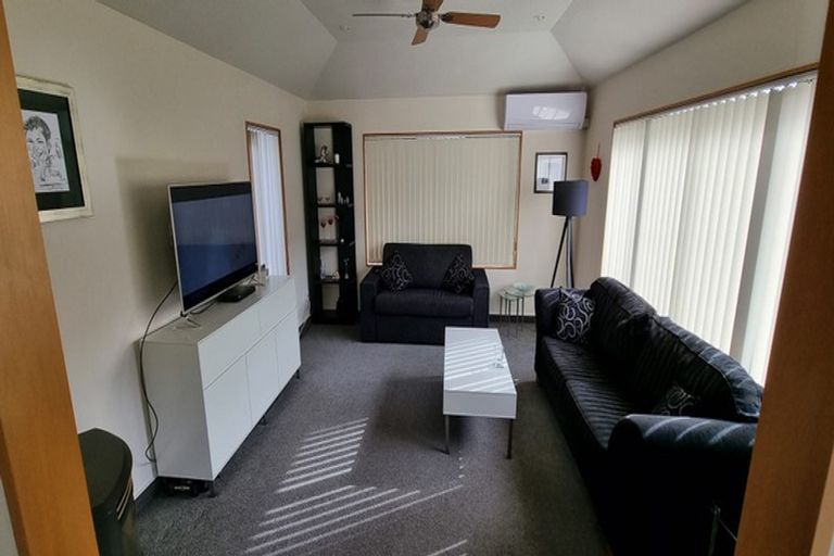 Photo of property in 96 Michael Road, Paraparaumu Beach, Paraparaumu, 5032
