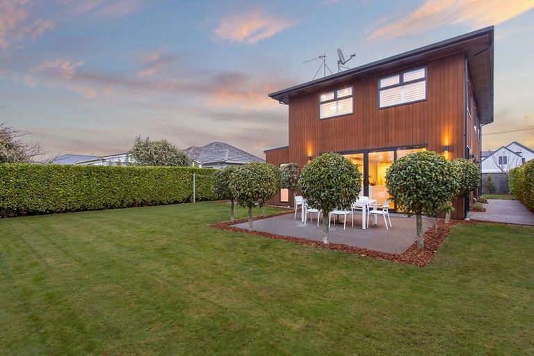 Photo of property in 90c Bryndwr Road, Bryndwr, Christchurch, 8052