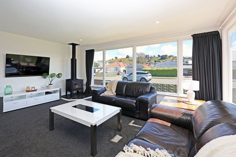 Photo of property in 11 Lea Street, Oamaru North, Oamaru, 9400