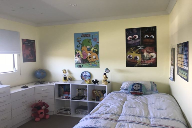 Photo of property in 12 The Masthead, Whitby, Porirua, 5024