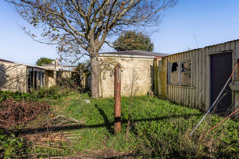 Photo of property in 87 Whitcombe Road, Opunake, 4616