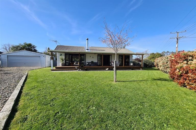 Photo of property in 37 Rochfort Street, Otane, 4202