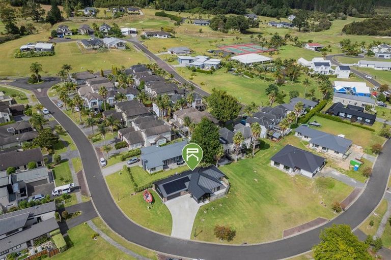 Photo of property in 37 Saint Andrews Drive, Pauanui, Hikuai, 3579