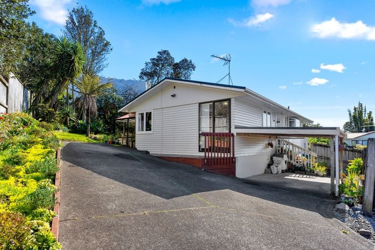 Photo of property in 1/11a Agincourt Street, Glenfield, Auckland, 0629