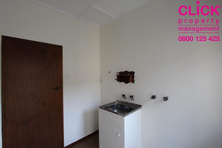 Photo of property in 142 Gladstone Road North, Mosgiel, 9024