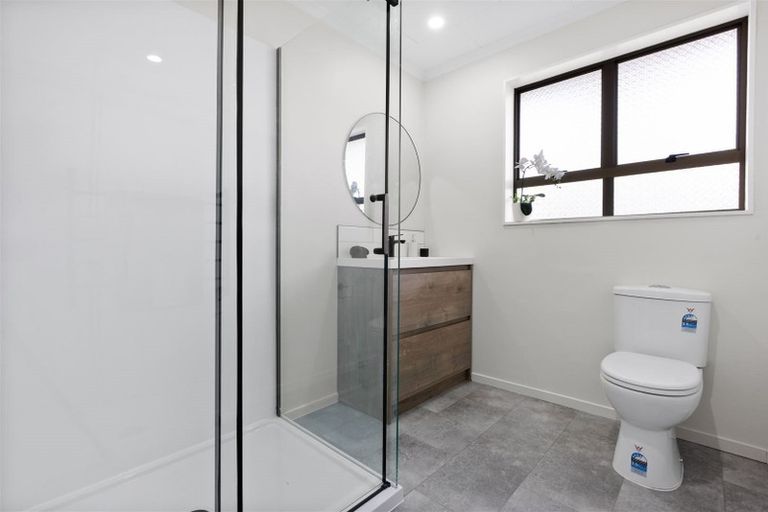 Photo of property in 4/13 Selwyn Road, Manurewa, Auckland, 2102