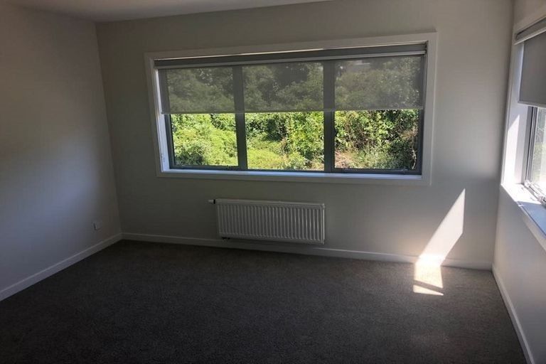 Photo of property in 16 Glide Lane, Whitby, Porirua, 5024